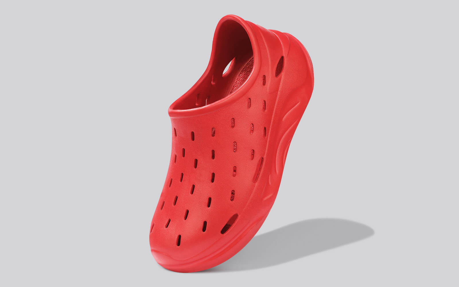 Cushers Rainscape Clogs For Men : Red