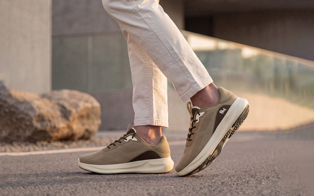DuoForm Sneakers for Men : Ecru