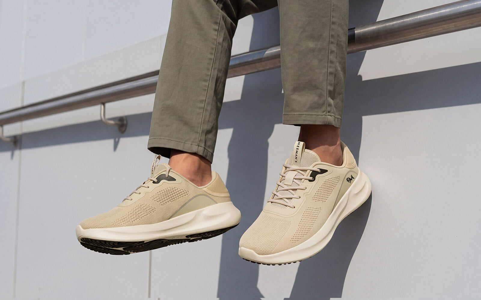 DuoForm Sneakers for Men : Ivory