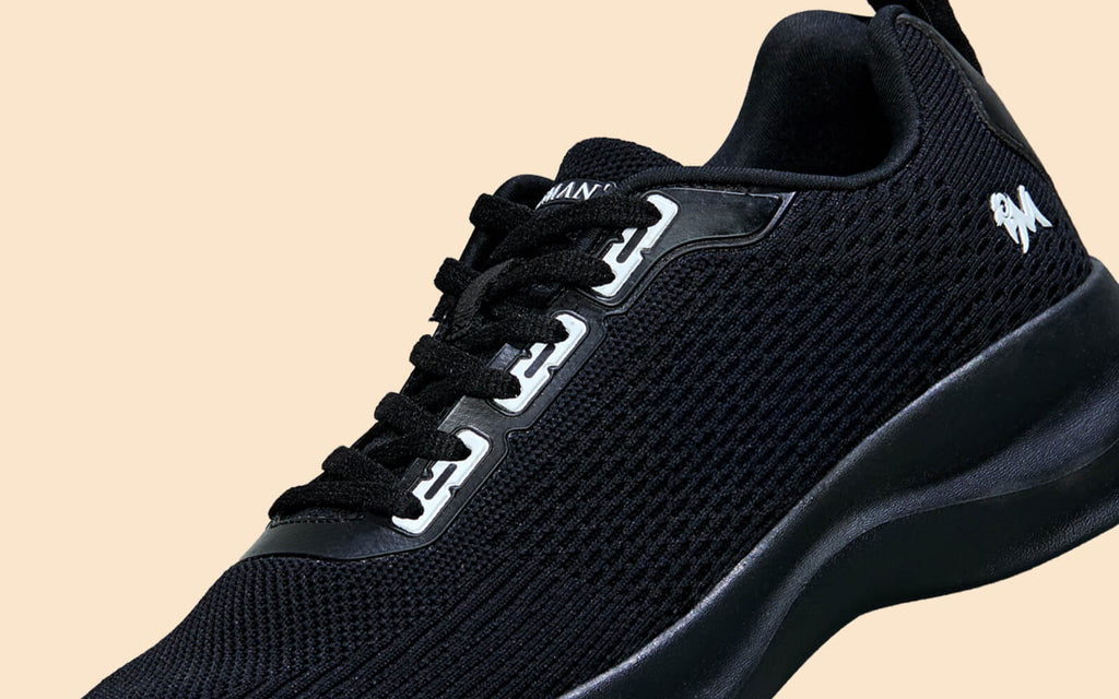 The CloudKnit Sneakers : Black