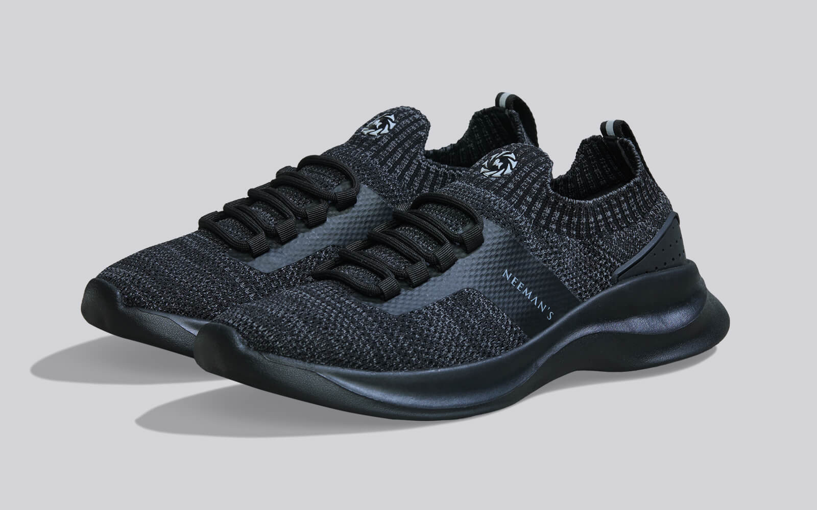 Fuse Knit Sneakers : Black