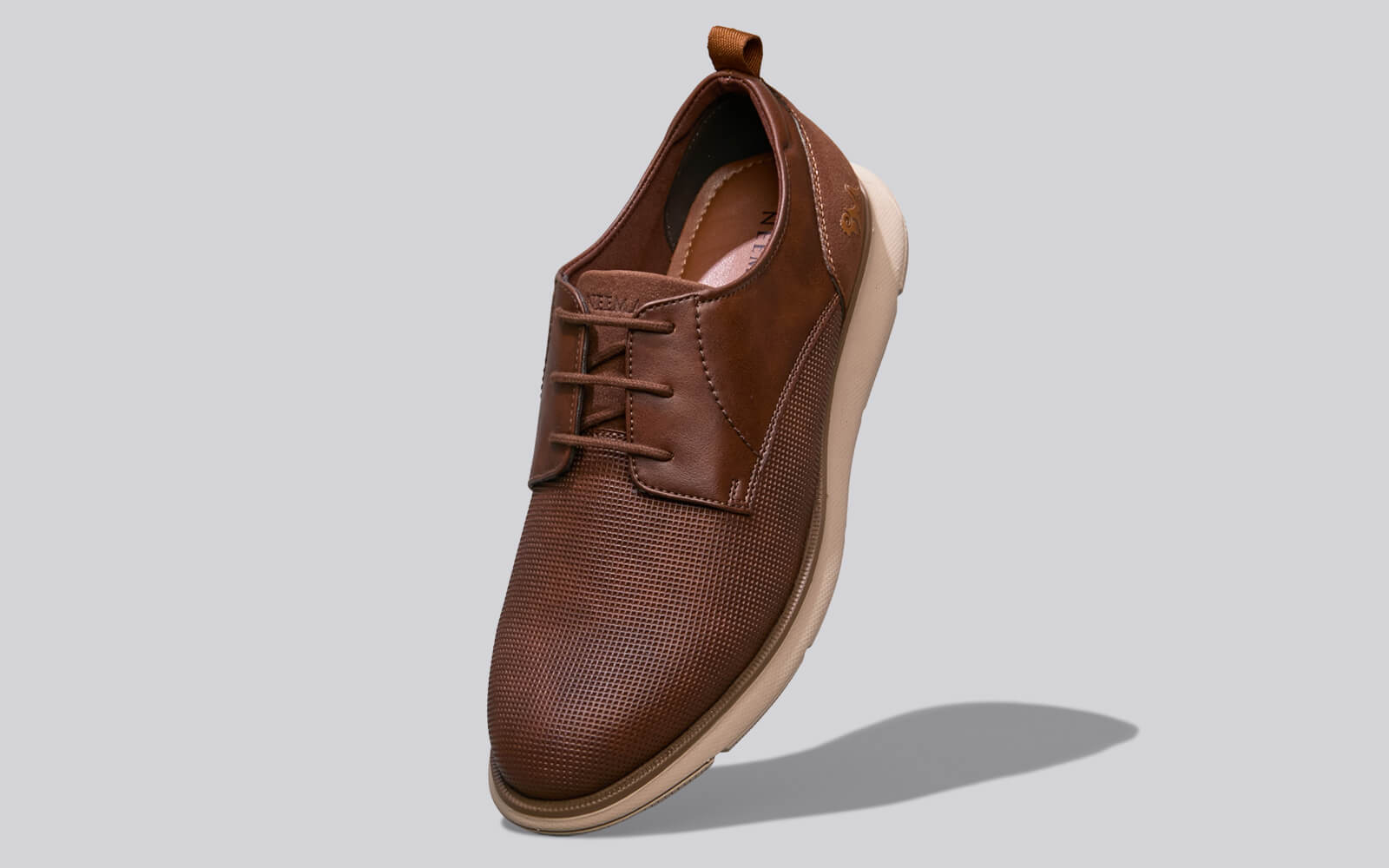 Textured Derby Sneakers : Tan Brown