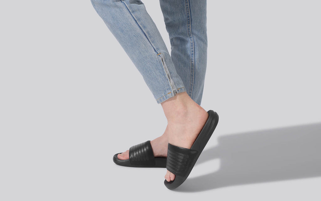FootBed Slides for Women : Black