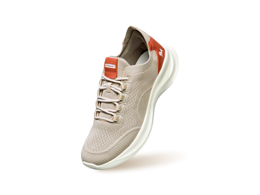 The Knit Strides : Ivory